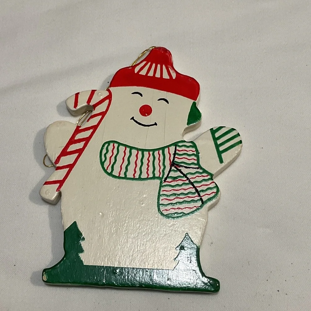 Wooden Christmas Kids Toy Set - Green and Red Holiday Figures